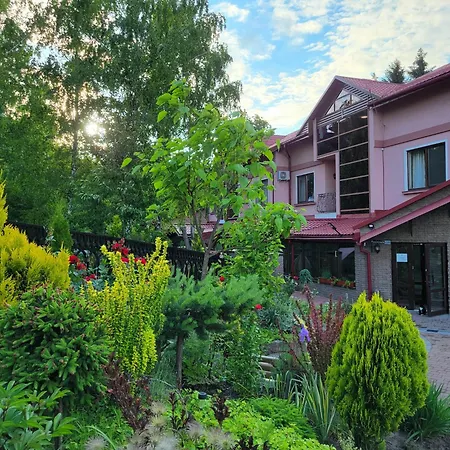 апартаменти-студіо в трускавці Apartment *