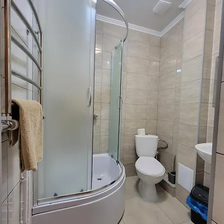 апартаменти-студіо в трускавці Apartment *